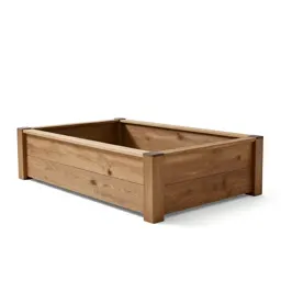 Raised garden bed