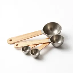 Set of measuring spoons