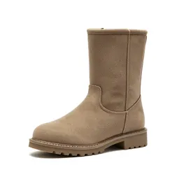 Magnetic boot