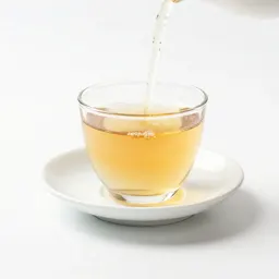 Mint tea poured from height