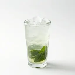 Mojito with crushed ice