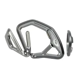Set of climbing cams