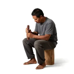 Maori carver at work