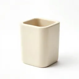 Chunky cute pen holder