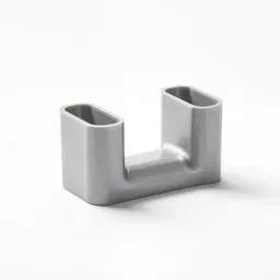 Compact pipe bracket