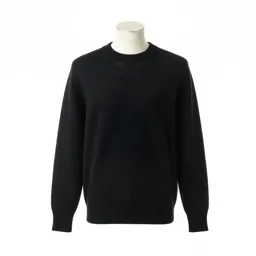 Minimalist knit sweater