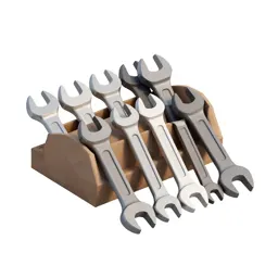 Tool roll of wrenches