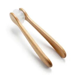 Ice tongs