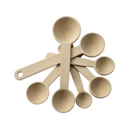 Set of measuring spoons