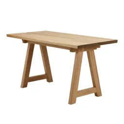 Trestle table