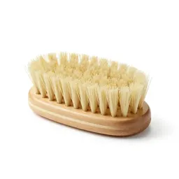Natural bristle body brush