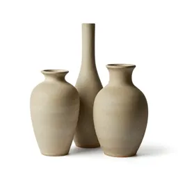 Bud vase trio