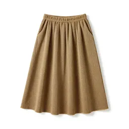 Skirt of tasses