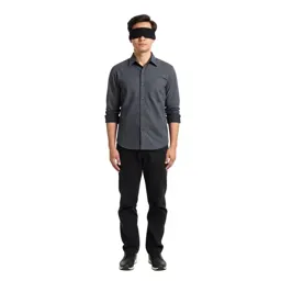 Oracle with blindfolded eyes