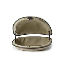 Cargo hatch