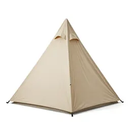 Pyramidal tent