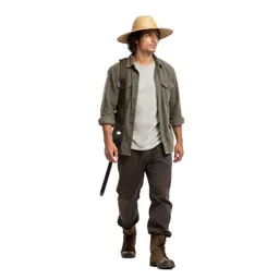 Wandering swordsman in a straw hat
