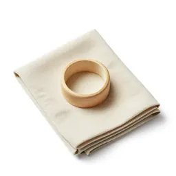 Set of napkins with a ring