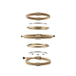 Paracord bracelet