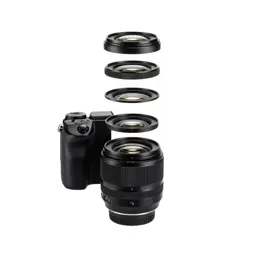 Mirrorless camera with a prime lens