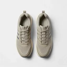 Running shoe