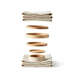 Set of napkins with a ring