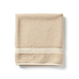 Hot towel rolled