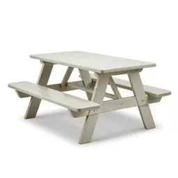Picnic table
