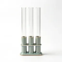 Propagation station with glass tubes