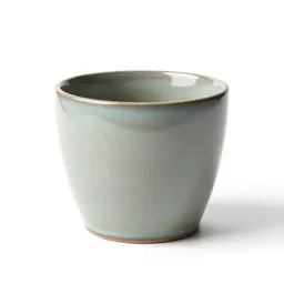 Self-watering planter