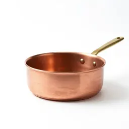 Copper saucepan