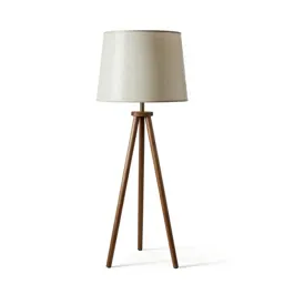 Tripod floor lamp