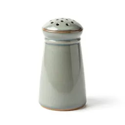 Pepper shaker