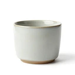 Receptacle