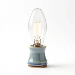 Glow lamp