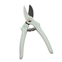 Pruning shears