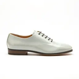 Bowling shoe