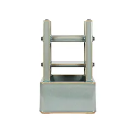 Hydraulic press