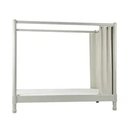 Four-poster