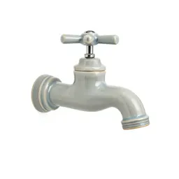 Water faucet