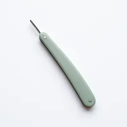 Straight razor open