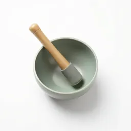 Singing bowl with a mallet