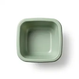 Sandpit with a lid