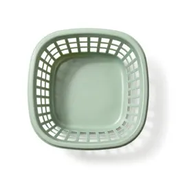 Laundry basket in seagrass