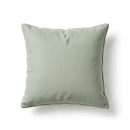 Linen cushion with a knife edge