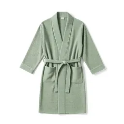 Waffle-weave bathrobe