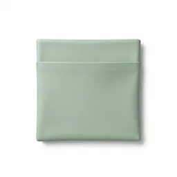Slash pocket