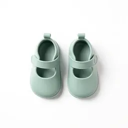 Baby shoe