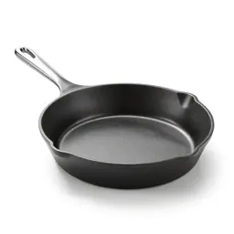 Cast iron skillet