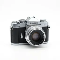 Twin-lens reflex camera